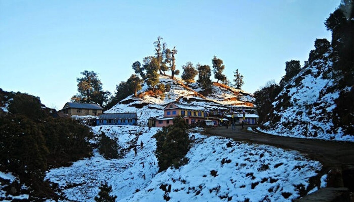 Daman village snowfall